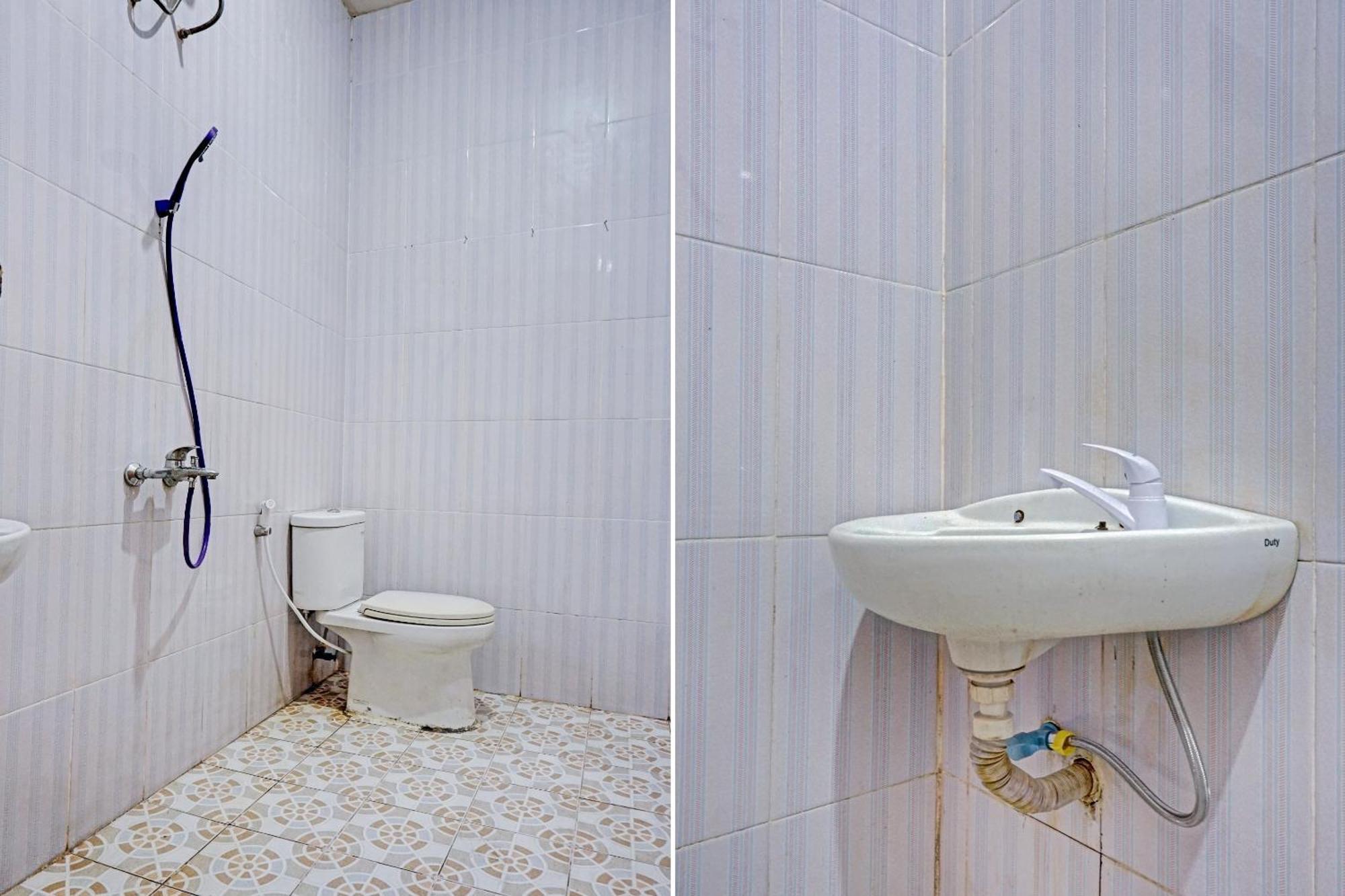 โอโย 90689 ลิลลี่ เฮาส์ Hotel ทังเกอรัง ภายนอก รูปภาพ